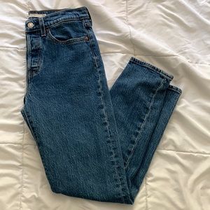 Levi’s Wedgie Jean